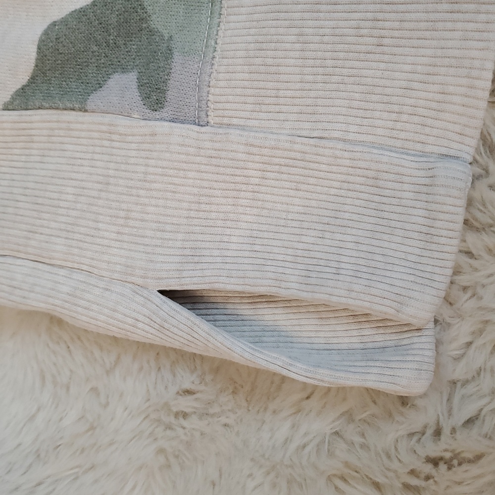 Aerie Light Camo Oversized Sweatshirt XS - Picture 16 of 16